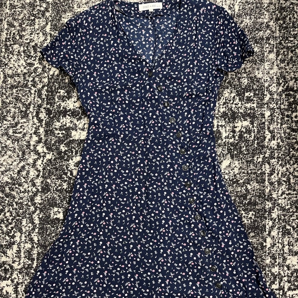 💐Fun & Flirty Floral Button Dress!